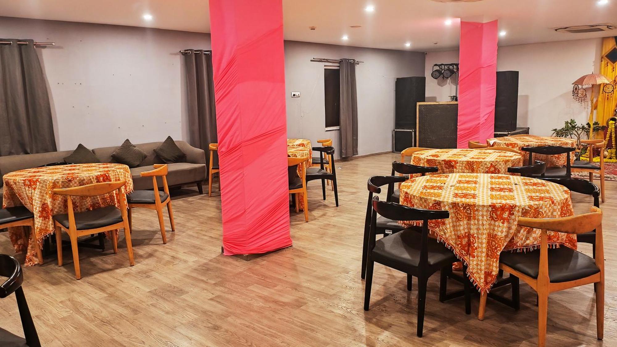 Hotel Crown Inn Faridabad Exterior photo