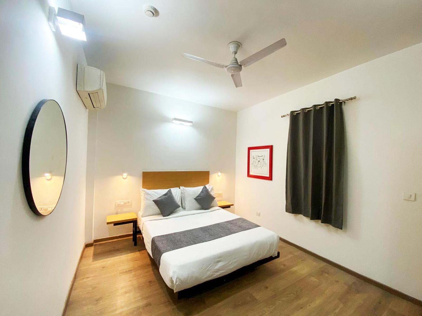 Hotel Crown Inn Faridabad Exterior photo